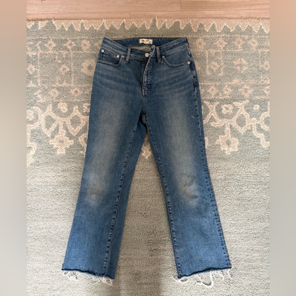 Madewell Curvy kick out jeans 28t